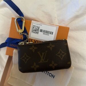 Lv coin pouch